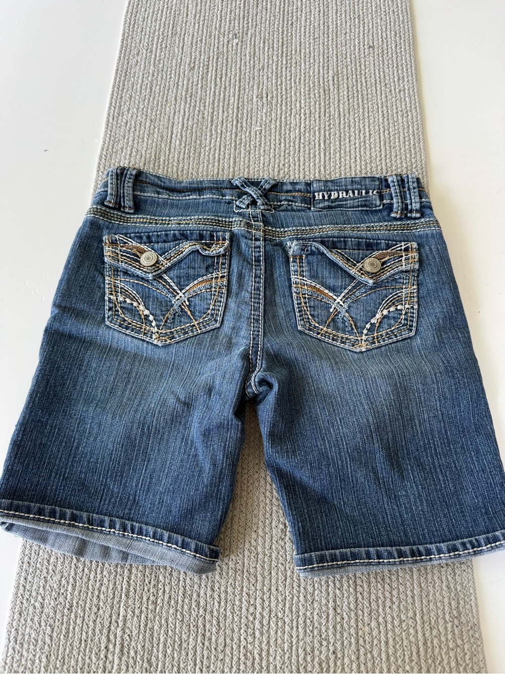 Vintage Y2K Hydraulic Blue Denim Low Rise Bermuda Jean Shorts Jorts 9/10